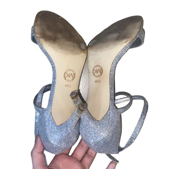 MICHAEL KORS AVA Mid Heel Strappy Sandal SILVER Glitter Evening Size 7.5 - Picture 16 of 16